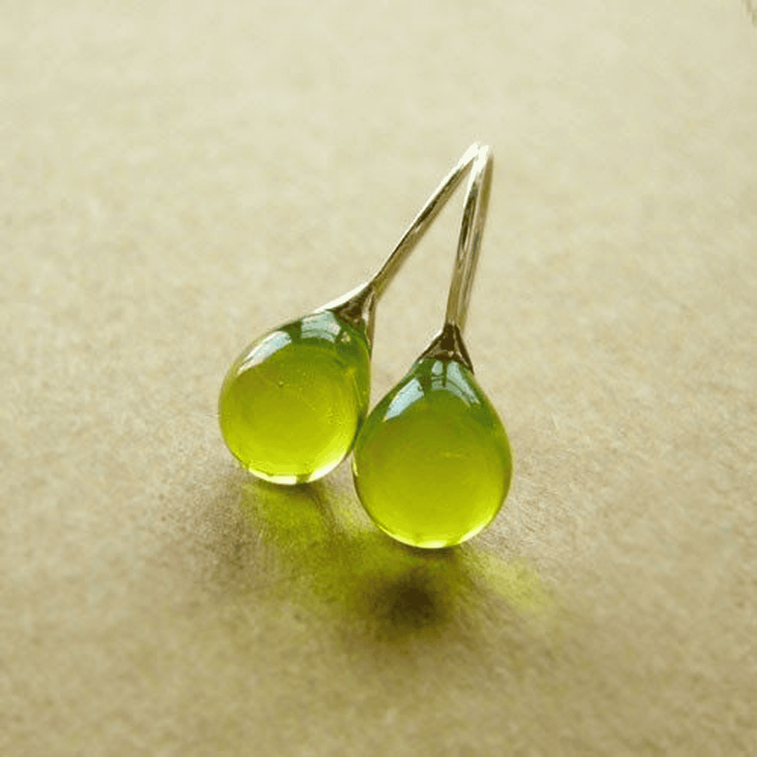 Boucles d'oreilles vintage en cristal goutte d'olive