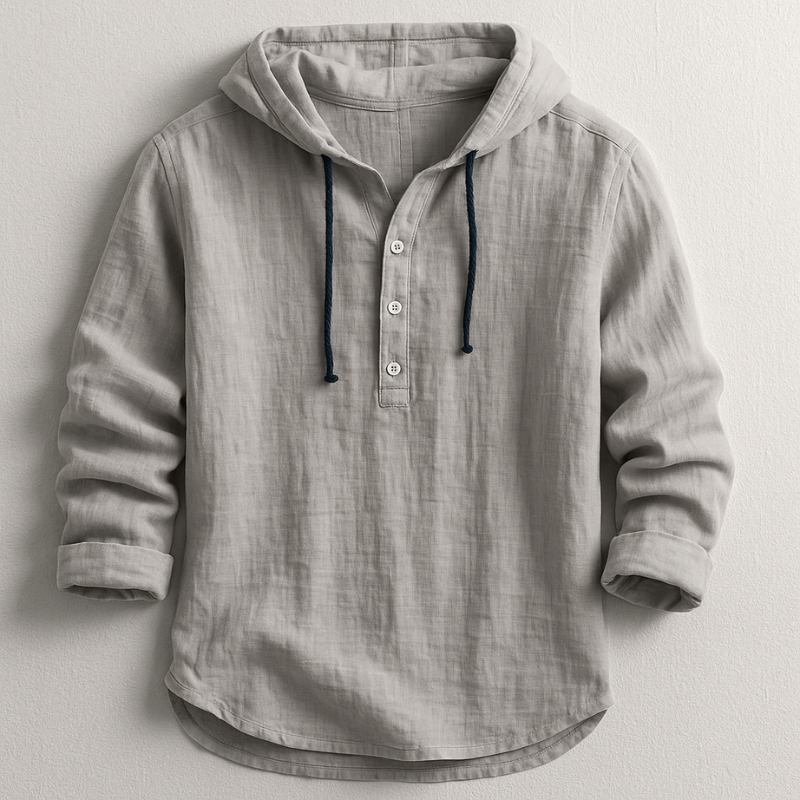 Chemise de luxe à capuche Danoir Paris™ en tissu doux, avec capuche et détails élégants, pour un style sophistiqué.