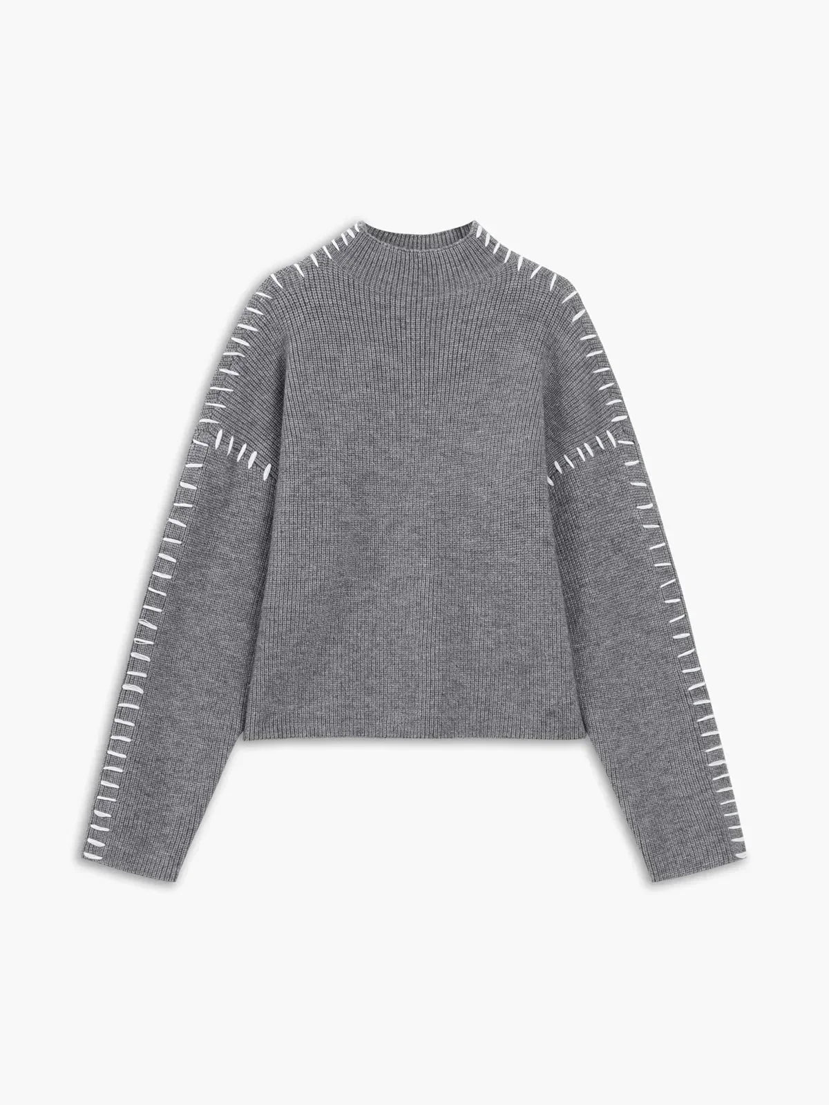 Pull Danoir Paris Nia en laine côtelée gris clair avec col montant et surpiqûres, parfait pour l'automne.