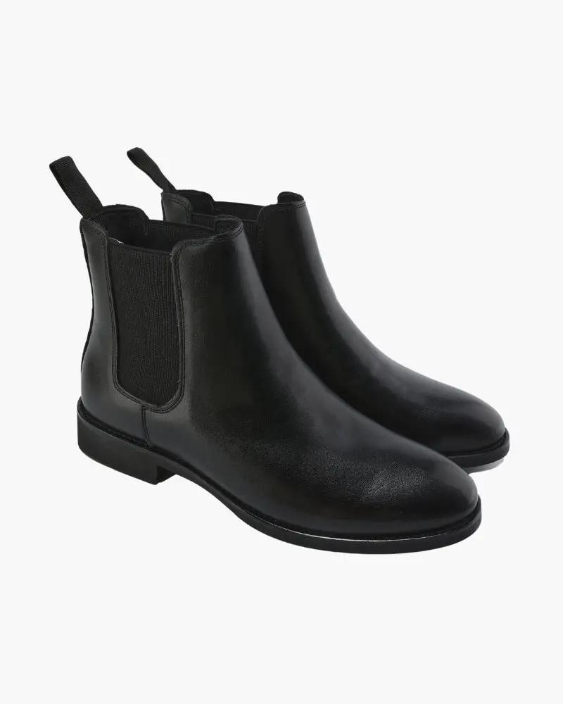 Bottes Chelsea Old Money en cuir marron foncé, style classique et élégant, avec des semelles en caoutchouc.