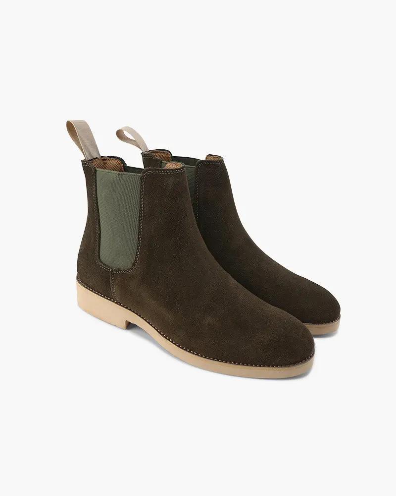 Bottes Chelsea Old Money en cuir noir avec semelle en caoutchouc, style classique et élégance intemporelle.