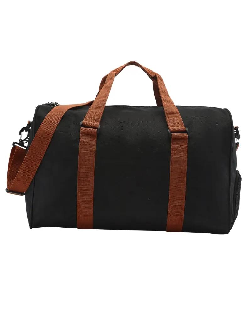 Sac de voyage Nova Duffle de la marque Old Money, en cuir noir avec poignées robustes et fermeture éclair.