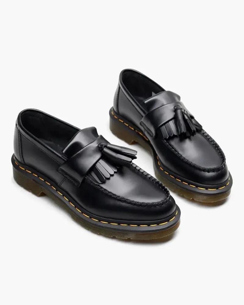Mocassins en cuir Old Money avec détail de nœud, élégants et classiques pour un style sophistiqué.