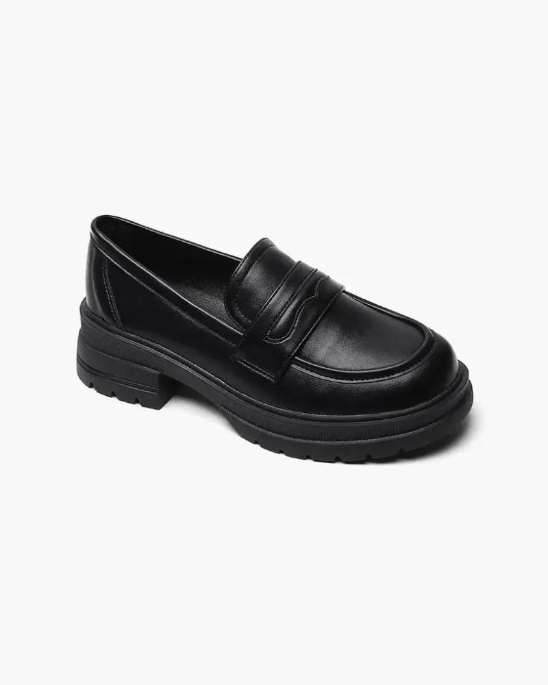 Mocassins en cuir Old Money avec détail de nœud élégant, style classique et finition de haute qualité.