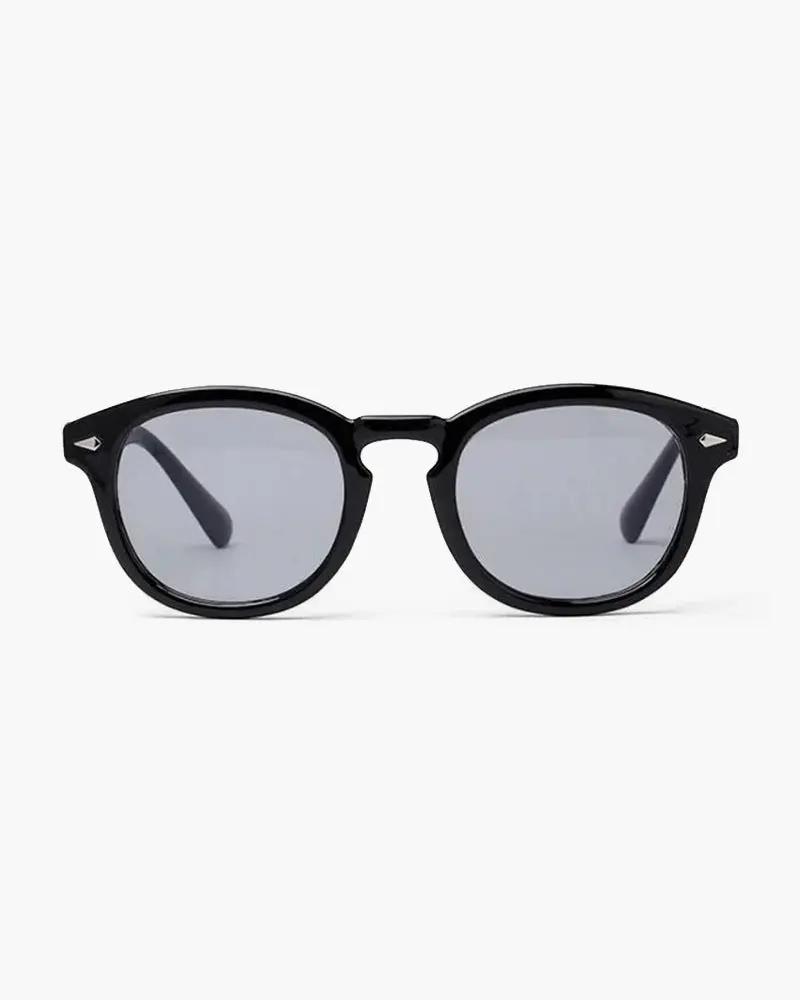 Lunettes teintées Old Money avec monture en acétate, style vintage et design élégant, vues de face avec verres fumés.