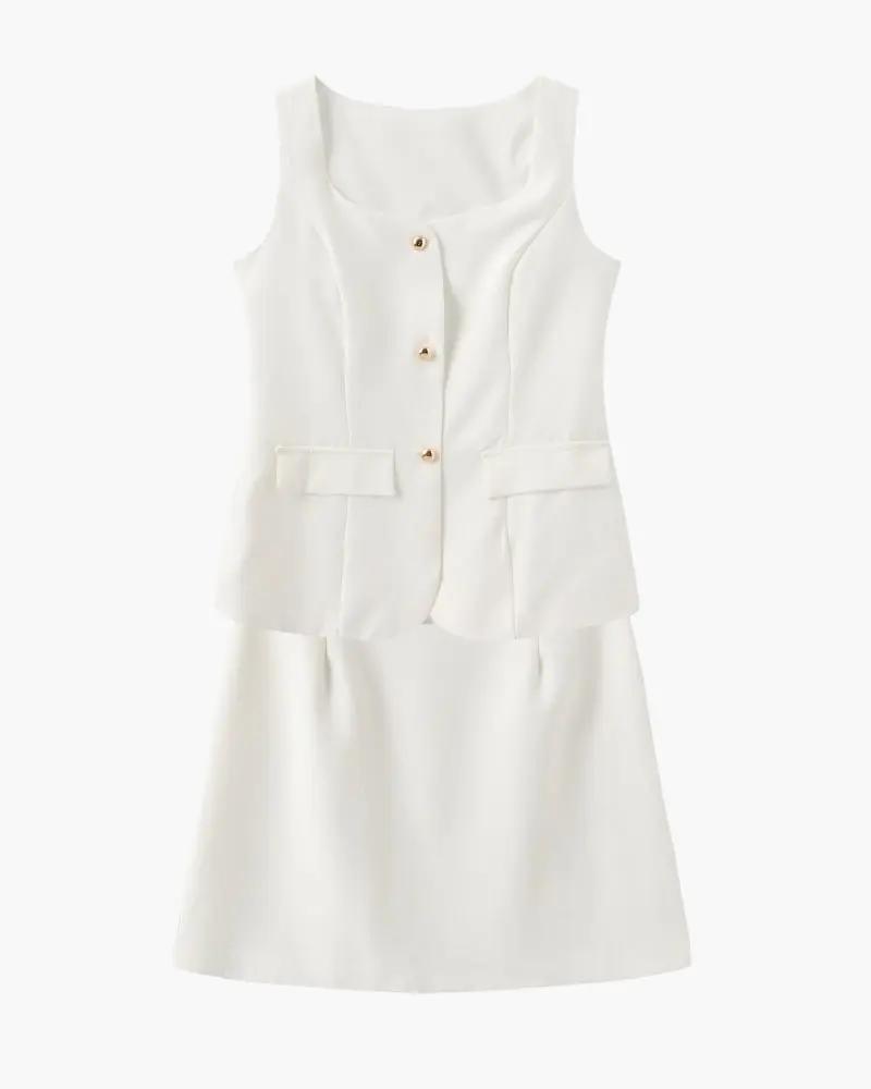 Ensemble Valencia de Old Money Women, vêtement élégant pour femmes, comprenant une veste et un pantalon en tissu haut de gamme.