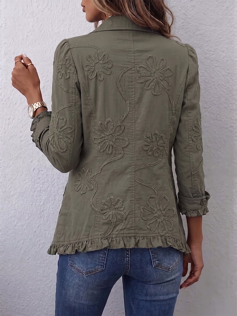Veste bohème-chic Danoir Paris, broderie florale verte rétro, finitions froncées, style élégant et féminin.