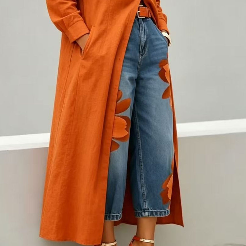 Jeans large pour femmes Danoir Paris avec imprimé floral, coupe confortable et tissu en denim élégant.